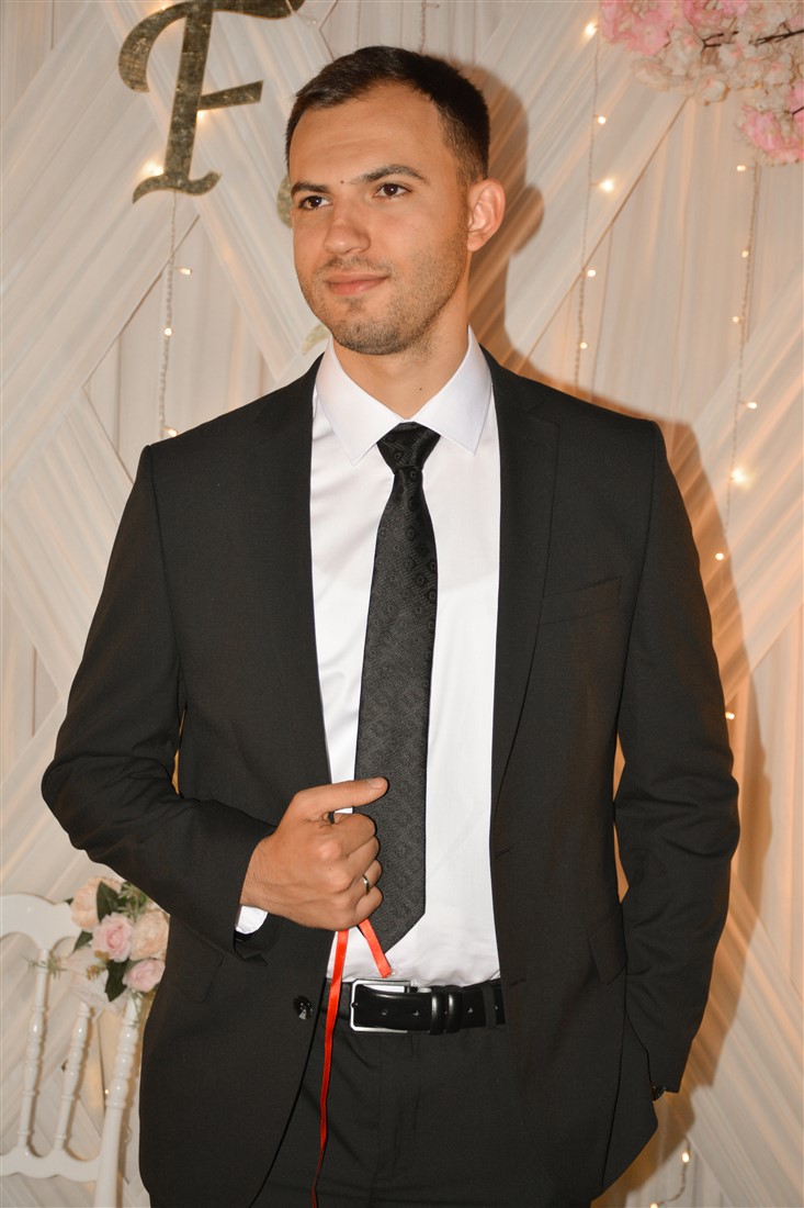 Zarif Nişanlar